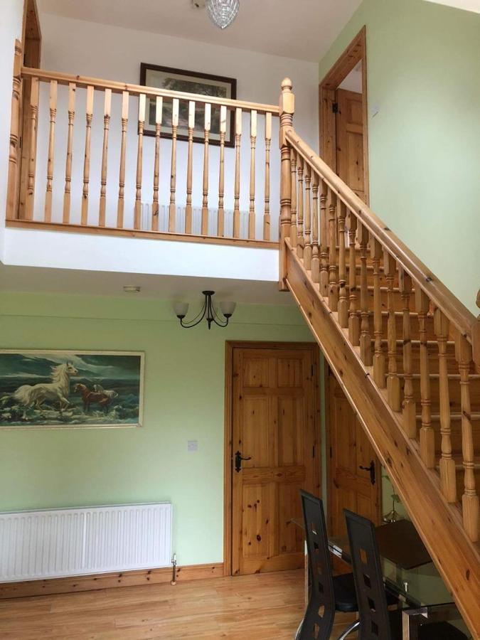 Ballyloskey Road Carndonagh Exterior photo